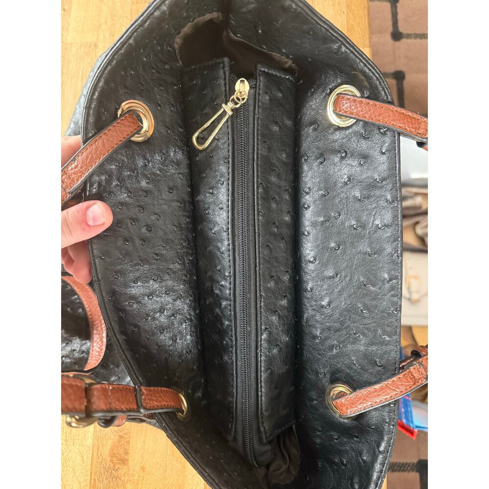 Scarleton Los Angeles Black Ostrich Print Tote Handbag - Picture 5 of 8